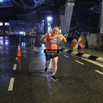 Runner Photo 7917434