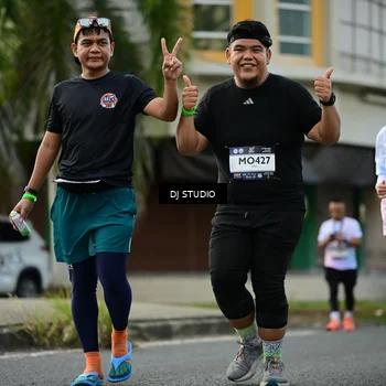 Runner Photo 7917440