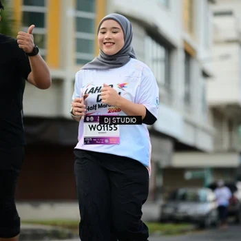 Runner Photo 7917444