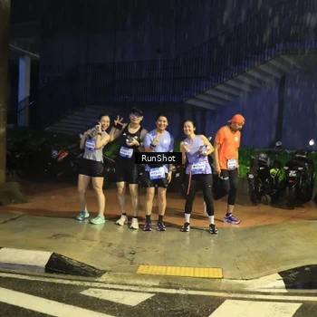 Runner Photo 7917446