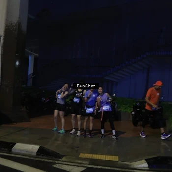 Runner Photo 7917462