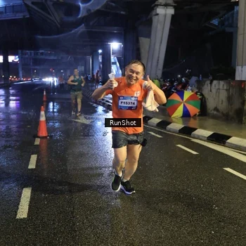 Runner Photo 7917490