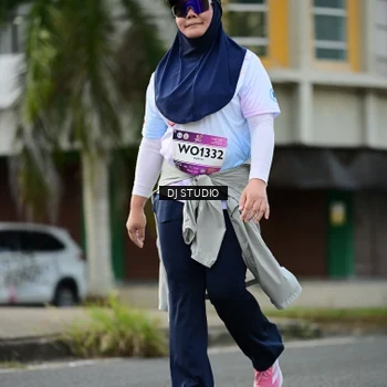 Runner Photo 7917497