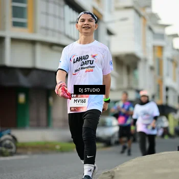 Runner Photo 7917506