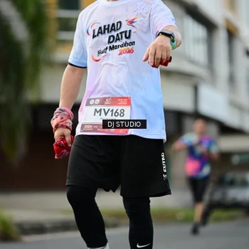 Runner Photo 7917524