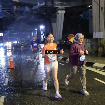 Runner Photo 7917533
