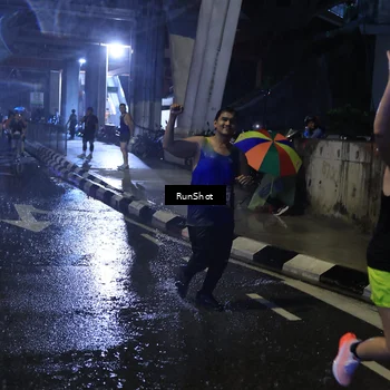 Runner Photo 7917534