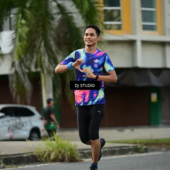 Runner Photo 7917550
