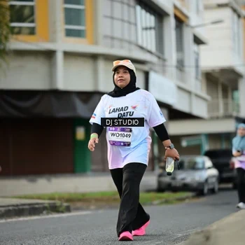 Runner Photo 7917574