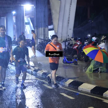 Runner Photo 7917584