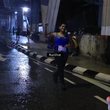 Runner Photo 7917585