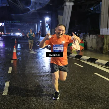 Runner Photo 7917599