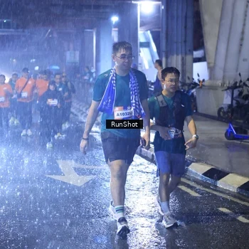 Runner Photo 7917600
