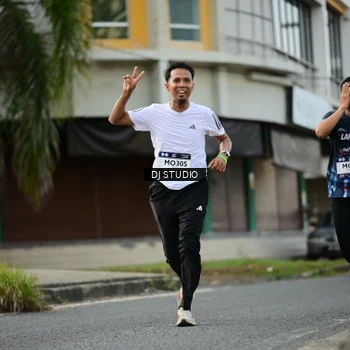 Runner Photo 7917613