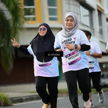 Runner Photo 7917640
