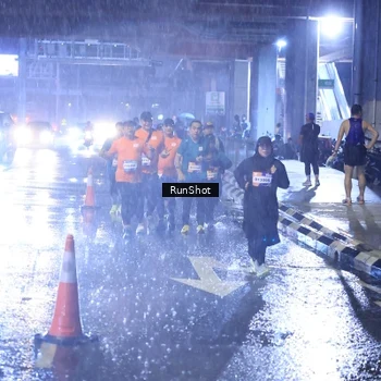 Runner Photo 7917644