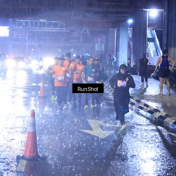 Runner Photo 7917649