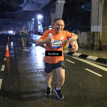 Runner Photo 7917666