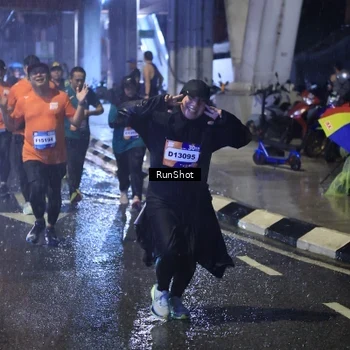 Runner Photo 7917676