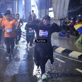 Runner Photo 7917688