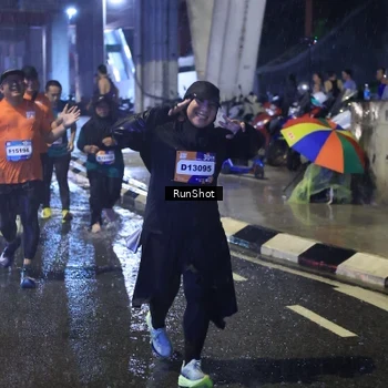 Runner Photo 7917692