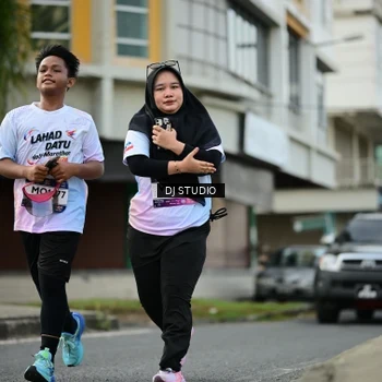 Runner Photo 7917697