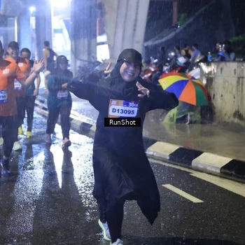 Runner Photo 7917705