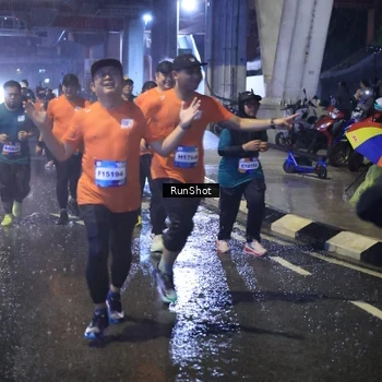 Runner Photo 7917710
