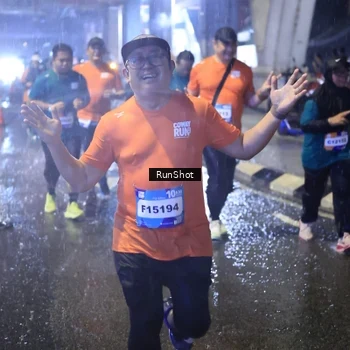 Runner Photo 7917713