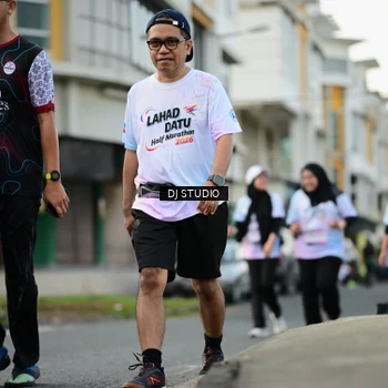 Runner Photo 7917723