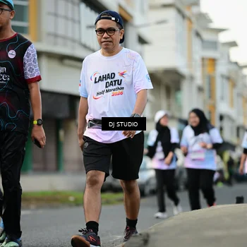 Runner Photo 7917724