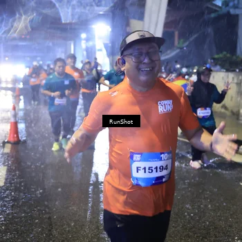 Runner Photo 7917738