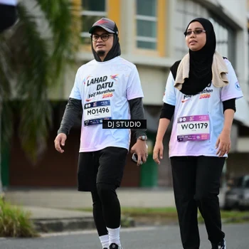 Runner Photo 7917770