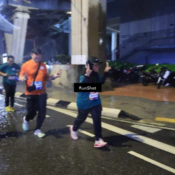 Runner Photo 7917772