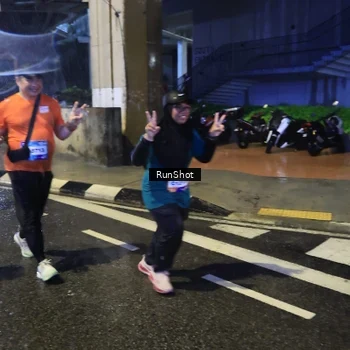 Runner Photo 7917781