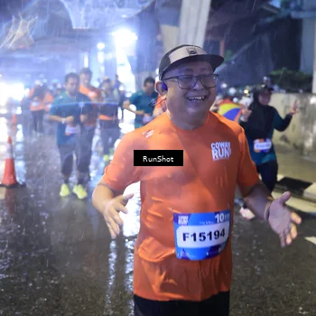 Runner Photo 7917787