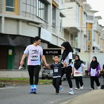 Runner Photo 7917800