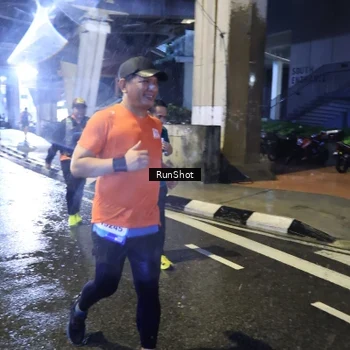 Runner Photo 7917829