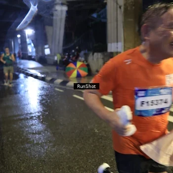 Runner Photo 7917838