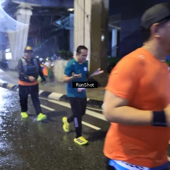 Runner Photo 7917842