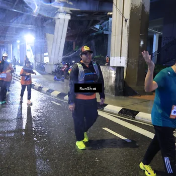 Runner Photo 7917860
