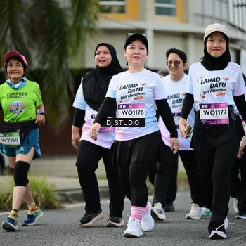 Runner Photo 7917870