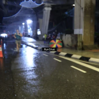 Runner Photo 7917871