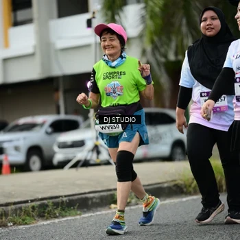 Runner Photo 7917891