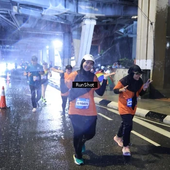 Runner Photo 7917908
