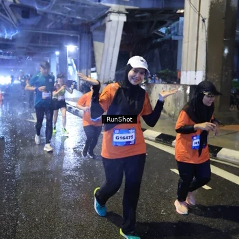 Runner Photo 7917915