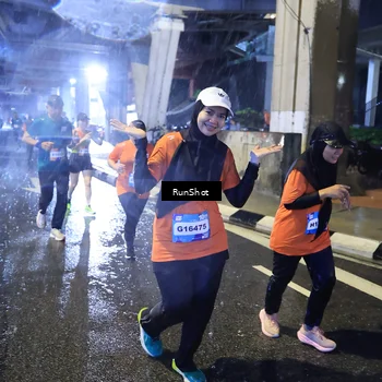 Runner Photo 7917921