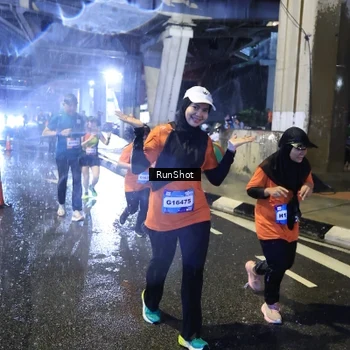 Runner Photo 7917923