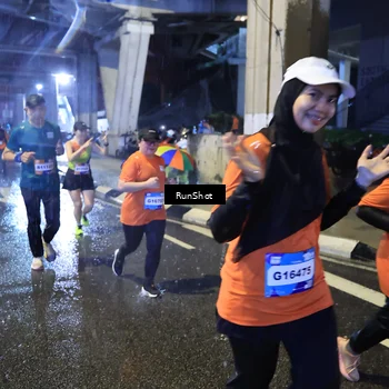 Runner Photo 7917933