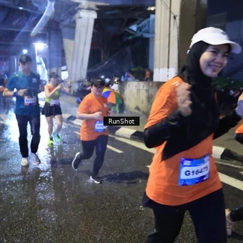 Runner Photo 7917934
